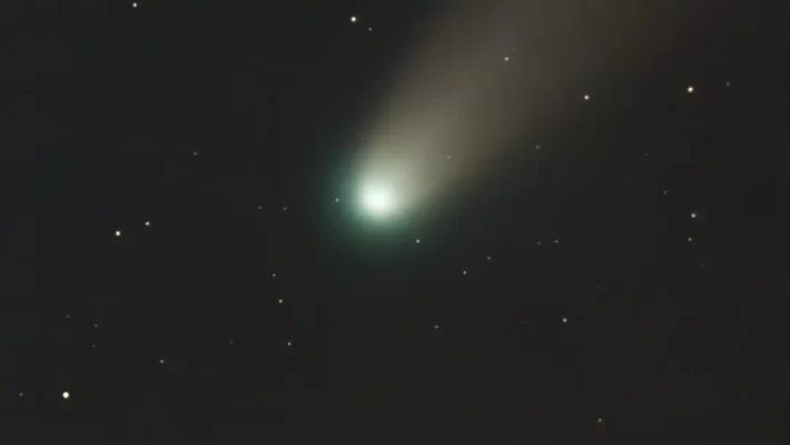 Comet C/2025 A6 (Lemmon)